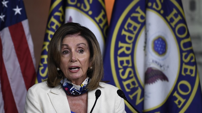 Πελόζι: Θέμα εθνικής ασφάλειας τα χρέη του Ντόναλντ Τραμπ