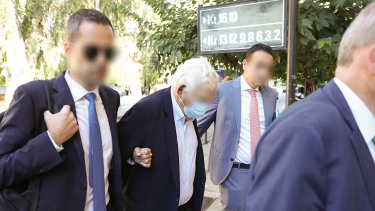 Την αποφυλάκισή του ζητάει ο γιος του ιδρυτή της Folli Follie, Τζώρτζης Κουτσολιούτσος