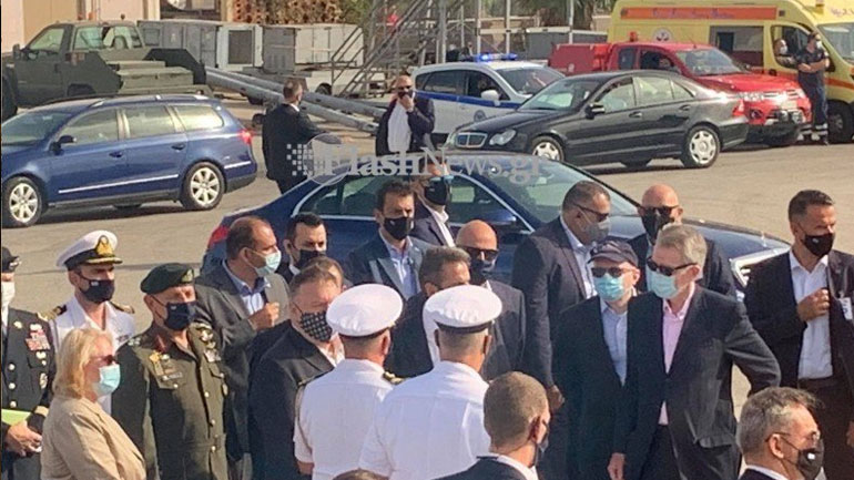 Στη βάση της Σούδας ο Μάικ Πομπέο και ο Κυριάκος Μητσοτάκης