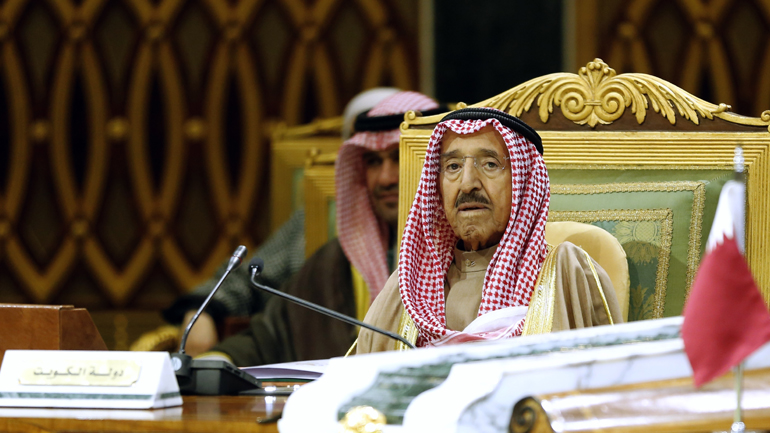 Απεβίωσε ο εμίρης του Κουβέιτ – Θα τον διαδεχθεί ο αδελφός του