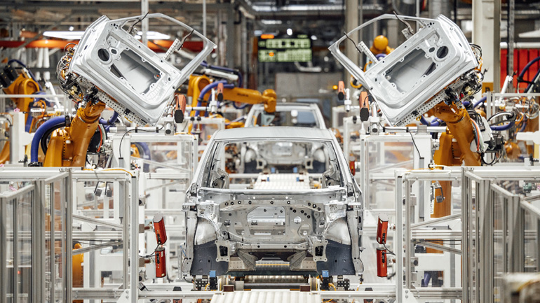 Τα εργοστάσια του VW Group γίνονται πεντακάθαρα