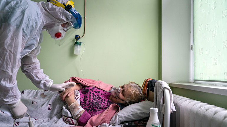 Ρεκόρ 4.027 νέων κρουσμάτων κορωνοϊού κατέγραψε σε ένα 24ωρο η Ουκρανία