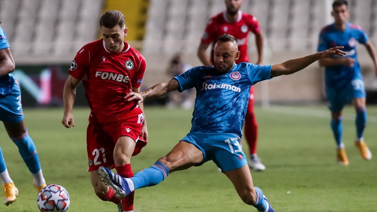 Ραφίνια: «Είμαι πολύ χαρούμενος που επιστρέφω στο Champions League»