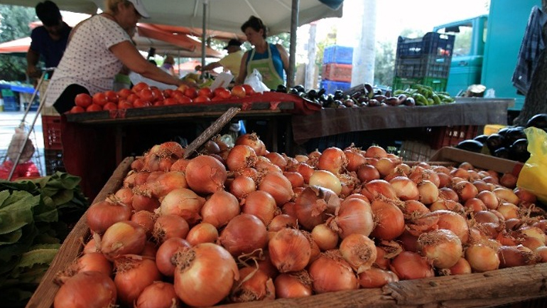 Εξαιρείται από τα ειδικά περιοριστικά μέτρα για την Κύθνο η αναστολή της λειτουργίας των λαϊκών αγορών