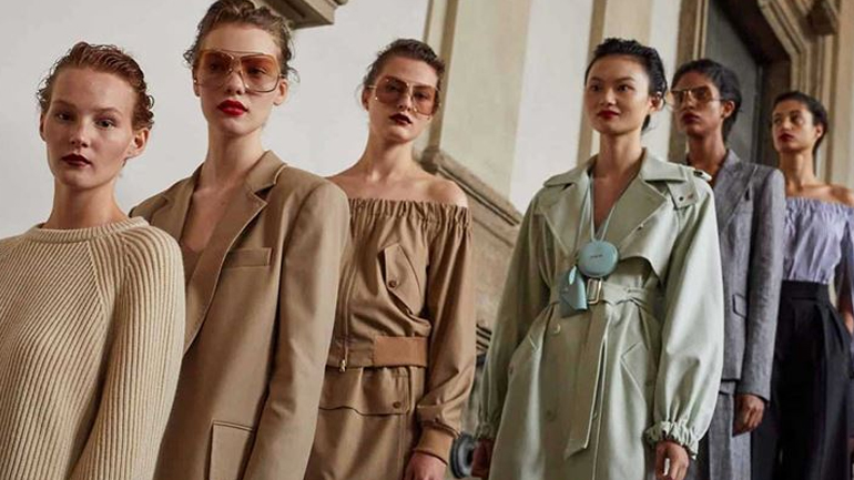 Το beauty look που κυριάρχησε στο show της Max Mara SS21