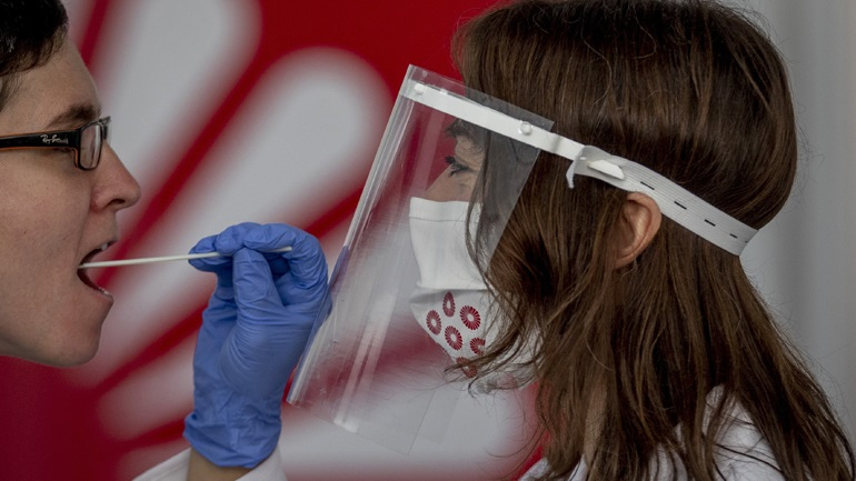 Γερμανία-Covid-19: Δώδεκα νέοι θάνατοι και 2.503 νέα κρούσματα