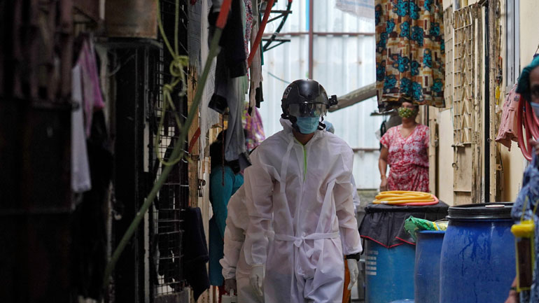 Ινδία: 86.821 κρούσματα κορωνοϊού και 1.181 θάνατοι