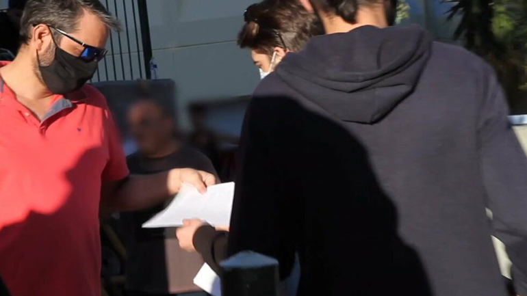 Παρέμβαση του «Ρουβίκωνα» σε υπό κατάληψη σχολεία Παρέμβαση του «Ρουβίκωνα» σε υπό κατάληψη σχολεία