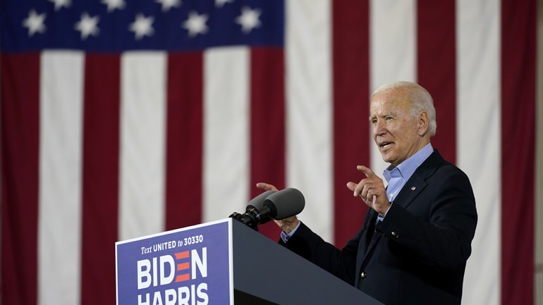 Τεστ για Covid-19 θα κάνει ο Τζο Μπάιντεν έπειτα από τη διάγνωση του προέδρου Τραμπ