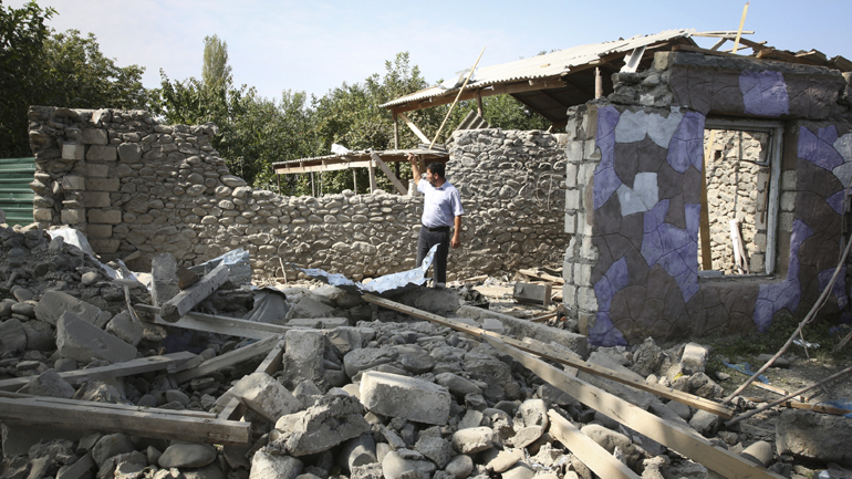 Αρμενία: Σε κρίσιμη κατάσταση οι δύο τραυματίες δημοσιογράφοι της Le Monde