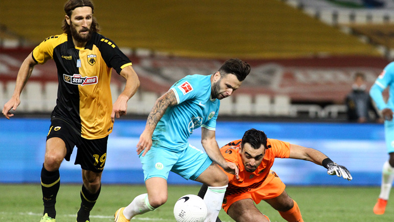 Συναγερμός στην ΑΕΚ – Θετικός στον κορωνοϊό παίκτης της Βόλφσμπουργκ που αγωνίστηκε στο ΟΑΚΑ!