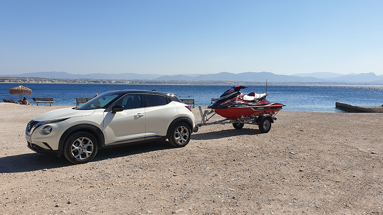 Φορτώσαμε το Yamaha GP1800R στον κοτσαδόρο του Nissan Juke και είπαμε να αλλάξουμε την... ατζέντα μίας ανιαρής Φθινοπωρινής ημέρας