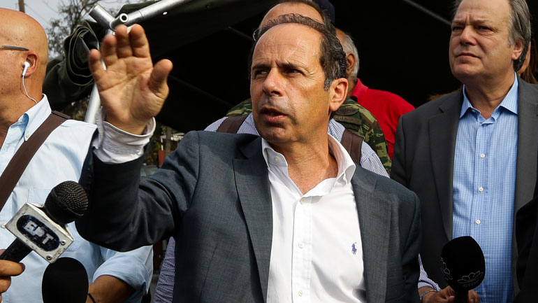 Ελεύθερος μετά την απολογία του ο δήμαρχος Ραφήνας