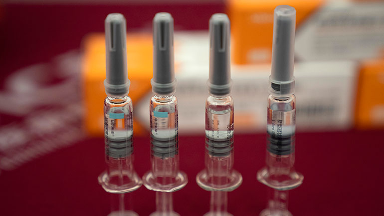 Ευρώπη: Στις αρχές του 2021 προβλέπεται η έγκριση των πρώτων εμβολίων για τον κορωνοϊό