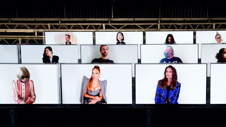 O οίκος Balmain παρουσίασε τη νέα του συλλογή με virtual celebrities στο front row