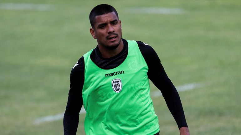 Μάτος: «Ήρθα πρώτος και δίνω το αίμα μου για να φύγω τελευταίος»