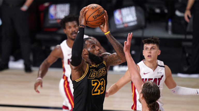 Τα highlights από τη δεύτερη νίκη των Λέικερς στους τελικούς του ΝΒΑ