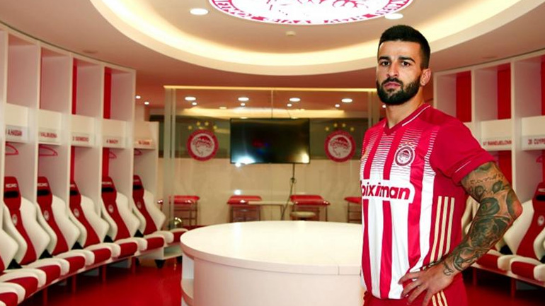 Tιάγκο Σίλβα: «Θέλω να κατακτήσω το πρωτάθλημα με τον Ολυμπιακό»