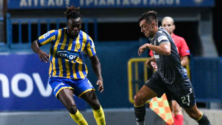 Όρθιος ο Παναιτωλικός με 10 παίκτες, 1-1 με τον Αστέρα Τρίπολης