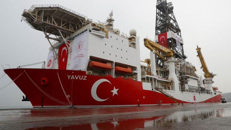 Το Γιαβούζ αποχωρεί από την κυπριακή ΑΟΖ και κινείται προς την Τουρκία