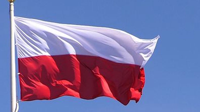 Θετικός στον Covid-19 ο νέος υπουργός Παιδείας στην Πολωνία