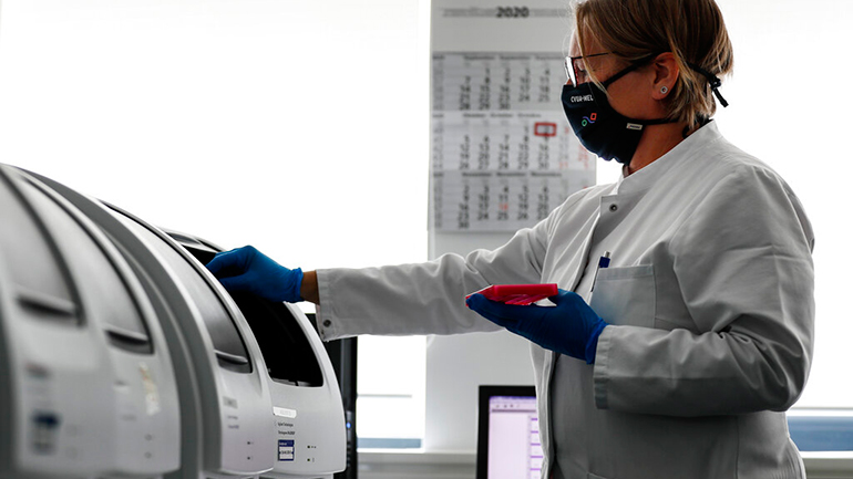 Γερμανία: Τα κρούσματα ξεπέρασαν τα 300.000 – 9.534 οι νεκροί