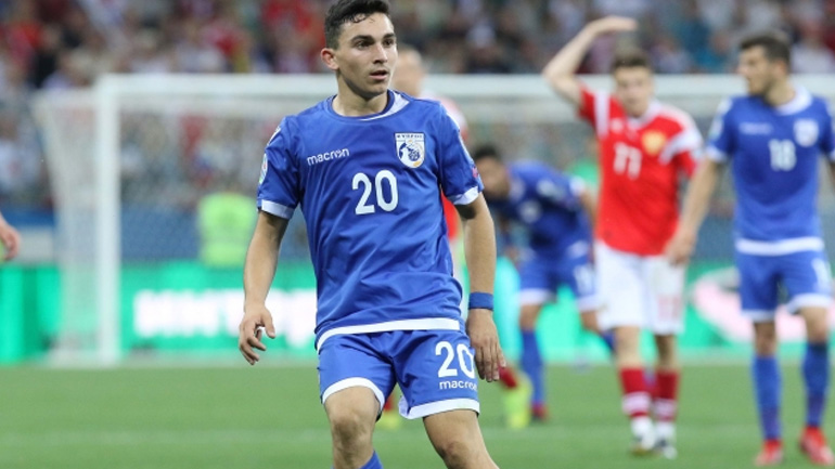 ΑΕΛ: Ανακοίνωσε Κωστή και τη λύση της συνεργασίας με τον Βινίσιους Σάντος Σίλβα