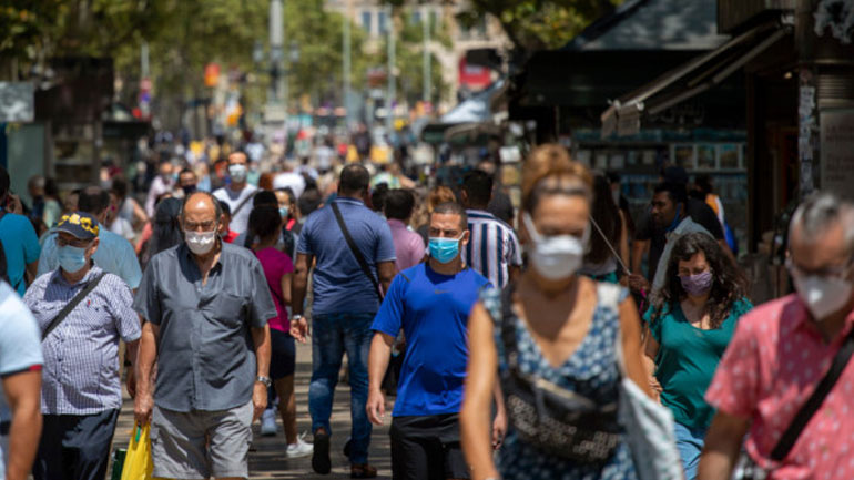 Η Ιρλανδία αντιστέκεται στο lockdown – Eνισχύει τους περιορισμούς κατά του Covid-19