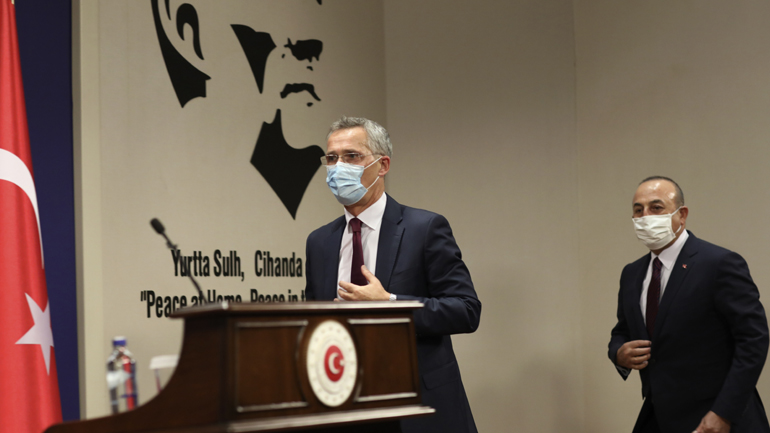 Η ανακοίνωση του ΝΑΤΟ για τη συνάντηση Στόλτενμπεργκ – Τσαβούσογλου