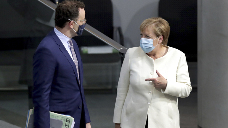 Γερμανία: Υποχρεωτική η χρήση μάσκας στην Μπούντεσταγκ