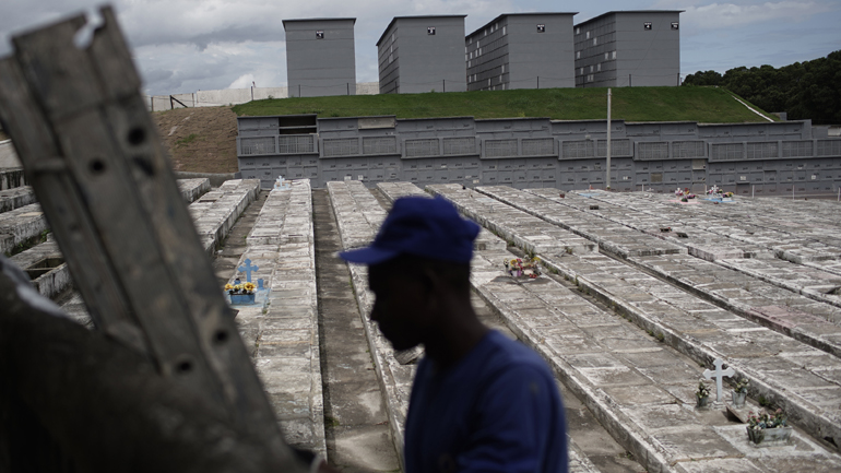 Covid-19: Ξεπέρασαν τους 146.000 οι νεκροί στη Βραζιλία