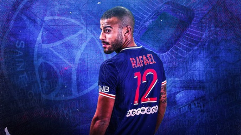 Η Παρί Σεν Ζερμέν ανακοίνωσε τον Ραφίνια