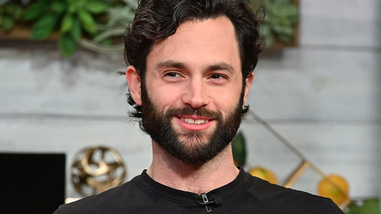 Penn Badgley: Ο πρωταγωνιστής του «YOU» ποζάρει με τον νεογέννητο γιο του