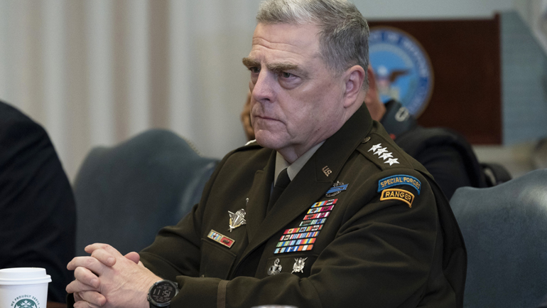 Ο κορωνοϊός χτύπησε τις Ένοπλες Δυνάμεις των ΗΠΑ: Σε καραντίνα ο αρχηγός γενικού επιτελείου και αξιωματικοί