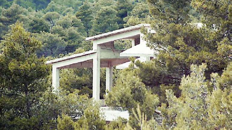 Στα 4,5 δισ. ευρώ τα έσοδα του Δημοσίου από τα αυθαίρετα