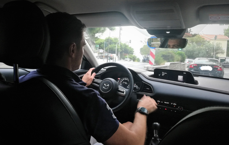 Συνδυάζεαι τα πάντα - Είναι καλοστημένο, σταθερό, ευθύβολο και σπορτίφ