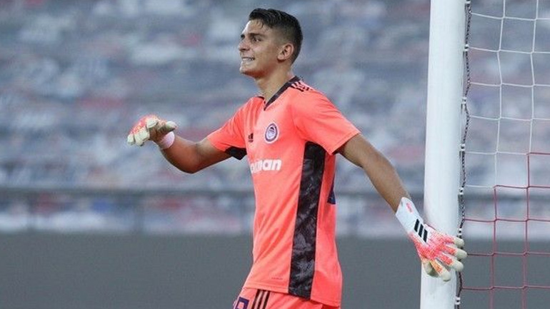 Ολυμπιακός: Έως το 2024 στα «ερυθρόλευκα» ο Τζολάκης