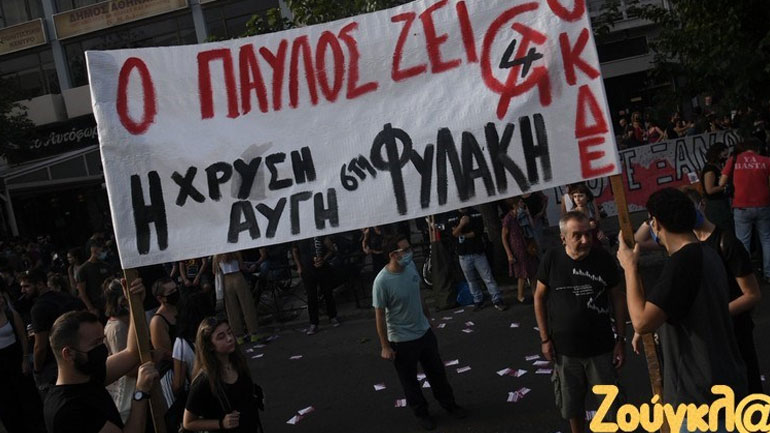Ένταση μεταξύ των μπλοκ ΣΥΡΙΖΑ και ΑΝΤΑΡΣΥΑ