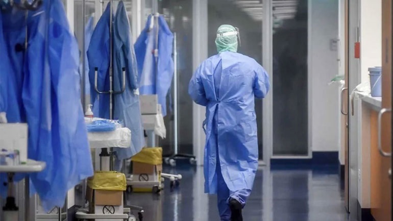 Ακόμα τρία θύματα από κορωνοϊό στη χώρα – Στους 429 συνολικά οι νεκροί