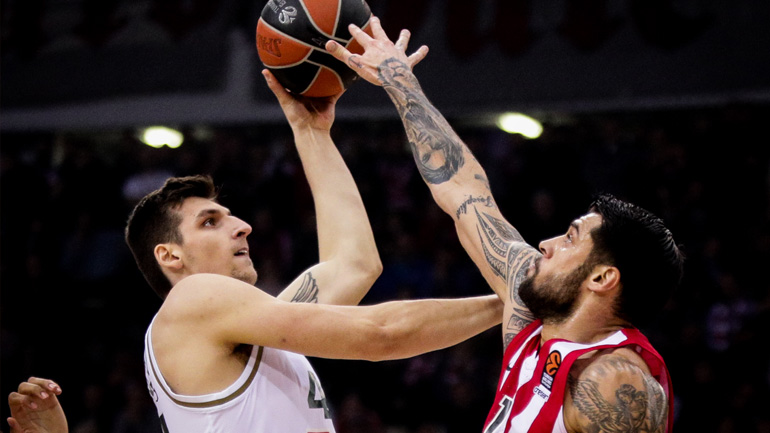 Η μητέρα των μαχών αύριο στο ΟΑΚΑ