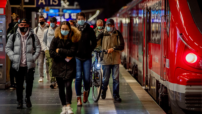 Γερμανία: Τα ημερήσια νέα κρούσματα κορωνοϊού ξεπέρασαν τις 4.000