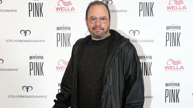 Συγκλονίζει ο σχεδιαστής Κωνσταντίνος Μελής: «Έχω έναν όγκο στον εγκέφαλο…» Συγκλονίζει ο σχεδιαστής Κωνσταντίνος Μελής: «Έχω έναν όγκο στον εγκέφαλο…»