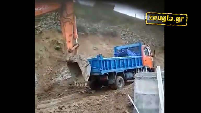 Δείτε πώς ανεβαίνουν τις ανηφόρες τα φορτηγά στη Μύκονο!