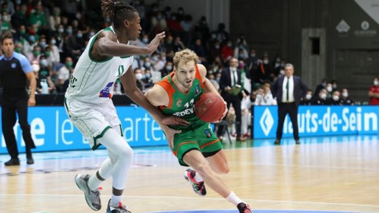 EuroCup: Η Μπούρσασπορ κέρδισε «στα χαρτιά» τον αγώνα με την Τσεντεβίτα Ολίμπια