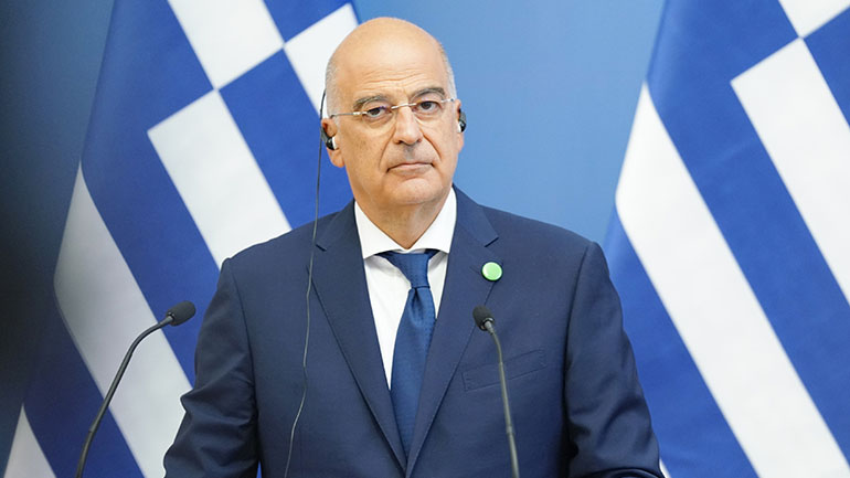 Στην Πρίστινα ο Ν. Δένδιας – Συνάντηση με τον πρωθυπουργό