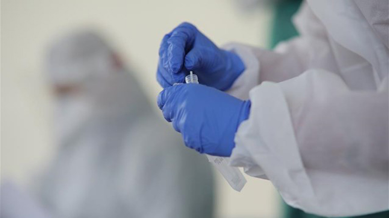 Νέο διαγνωστικό τεστ ανιχνεύει τον κορωνοϊό σε μόλις πέντε λεπτά