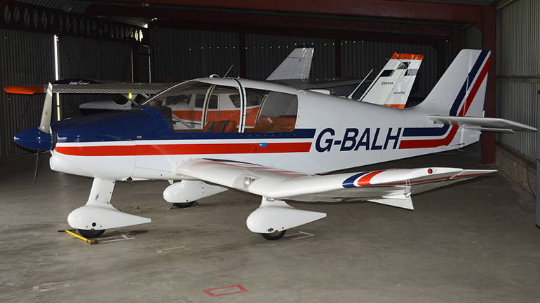 Γαλλία: Τέσσερις νεκροί και ένας αγνοούμενος από σύγκρουση ανεμόπτερου με μονοκινητήριο αεροπλάνο