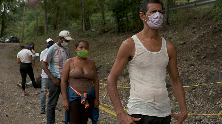 Κολομβία: Ξεπέρασαν τα 900.000 τα κρούσματα Covid-19 – Τους 27.000 έφτασαν οι θάνατοι