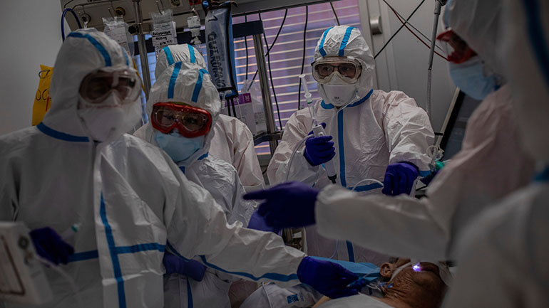 Αίγυπτος: Άλλοι 11 άνθρωποι έχασαν τη μάχη με τον κορωνοϊό το τελευταίο 24ωρο