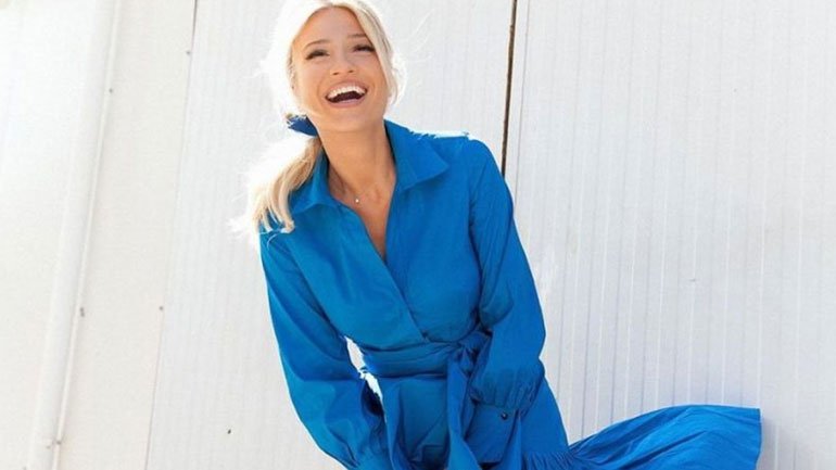 To shirt dress της Φαίης Σκορδά που θα σας χαρίσει μοναδικές all day εμφανίσεις